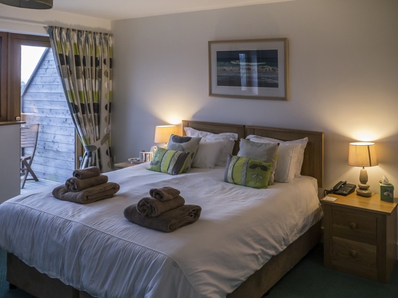 Little Harbour family accommodation - double bedroom 