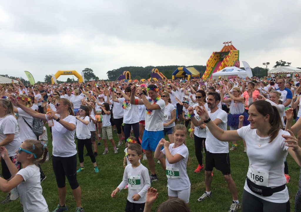 Crowds-at-Rainbow-Run-Exeter