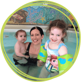Arthur-Mum-and-Evie-in-spa-pool