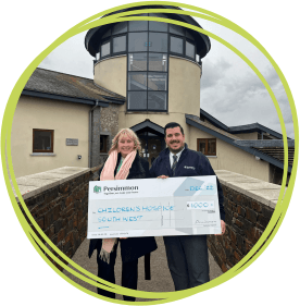 Andy Wallis and Sally Bridger presenting their cheque at Little Harbour