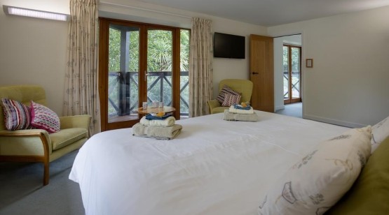 Family accommodation at Little Bridge House