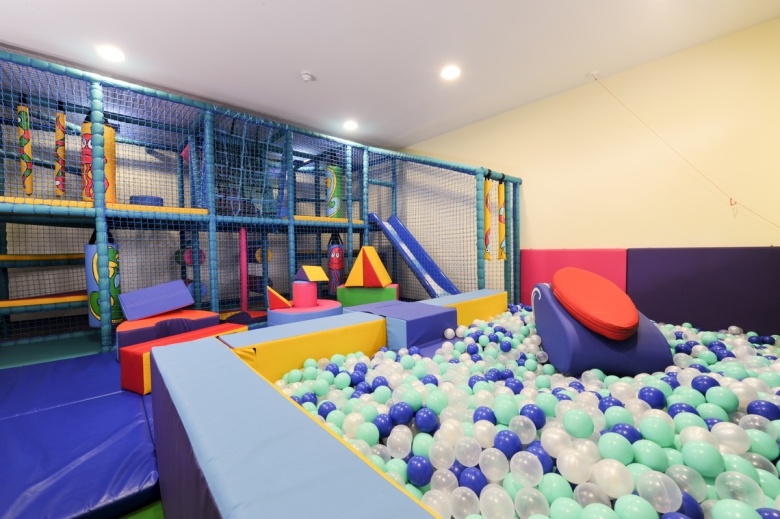 Little Harbour soft play area and ball pit