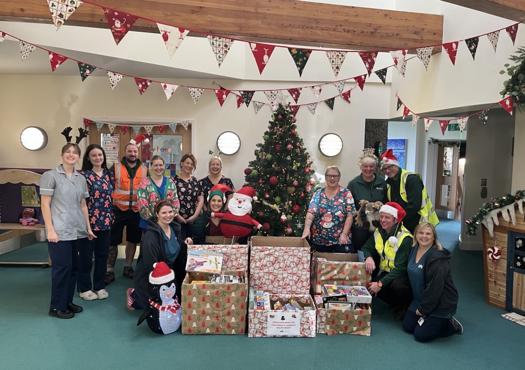 Brakes food donation at Little Harbour