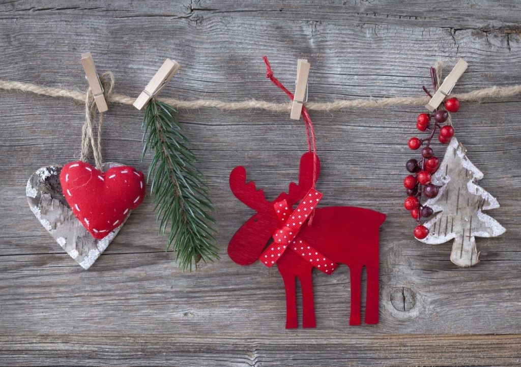 Christmas crafts and decorations
