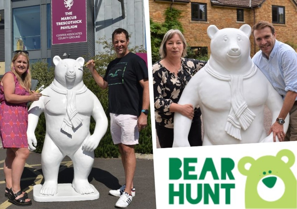 Marcus Trescothick and artist Rachel Shilston,Tom Scudamore and artist Kathy Nettles 