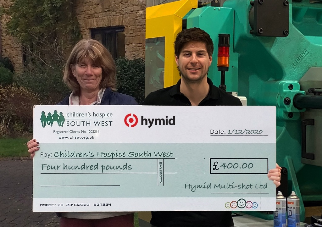 Fundraising Administrator at CHSW virtually accepting a cheque from Hymid Sales Manager