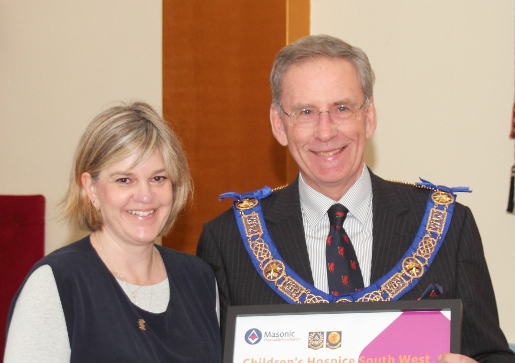 Somerset-Freemasons-award-grant