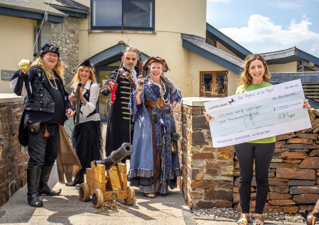 Pirates of St Piran visit Little Harbour to handover cheque for £1000