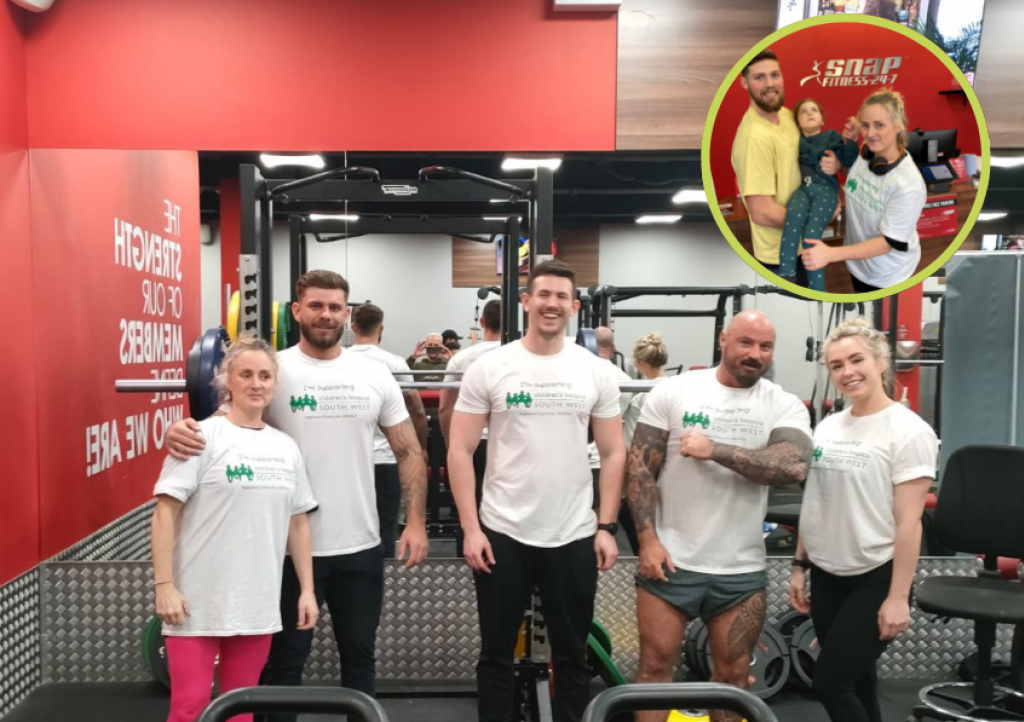 Snap Fitness group photo