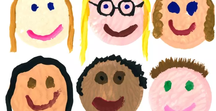 Children's drawings of similng faces