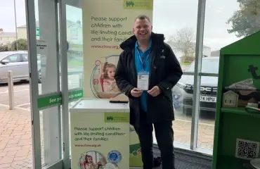 Lottery canvasser photo